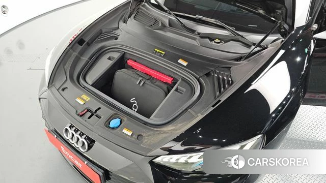 Audi e-Tron GT id 4434026 из Кореи 32