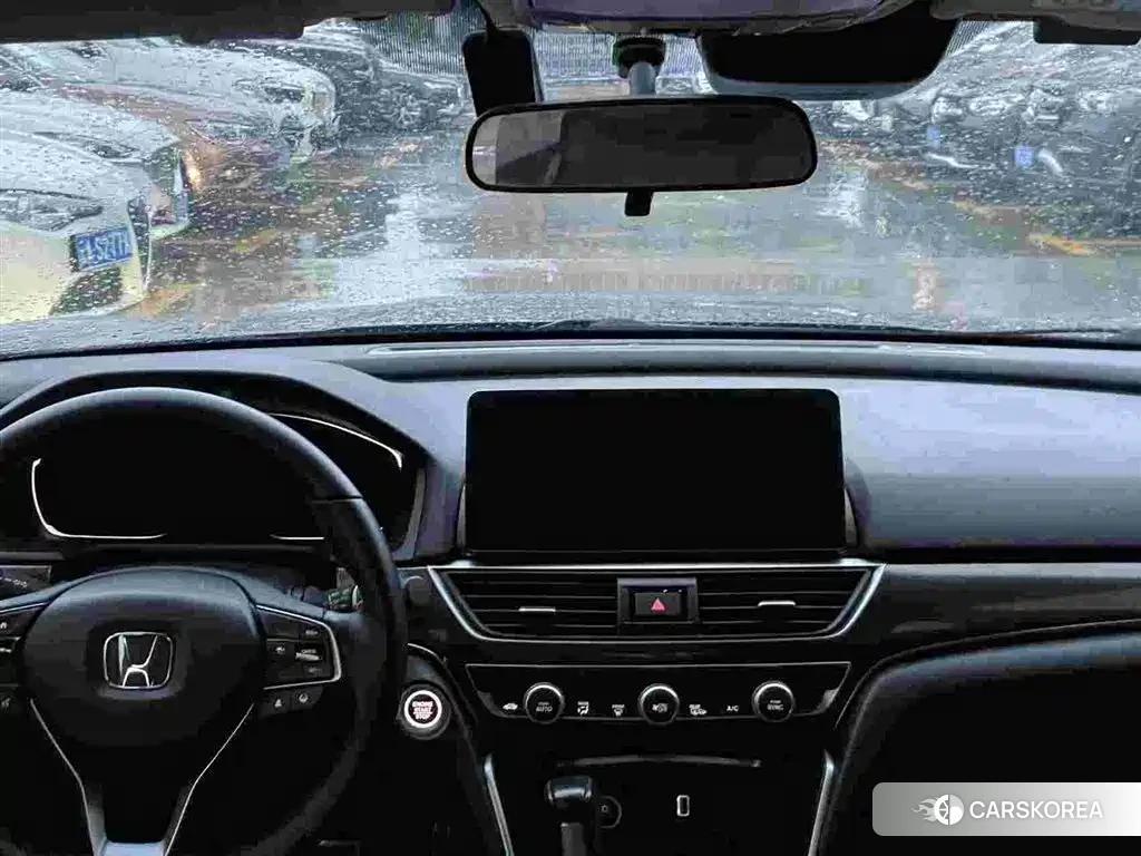 Honda Accord 2022 Silver/gray из Китая, фото 6