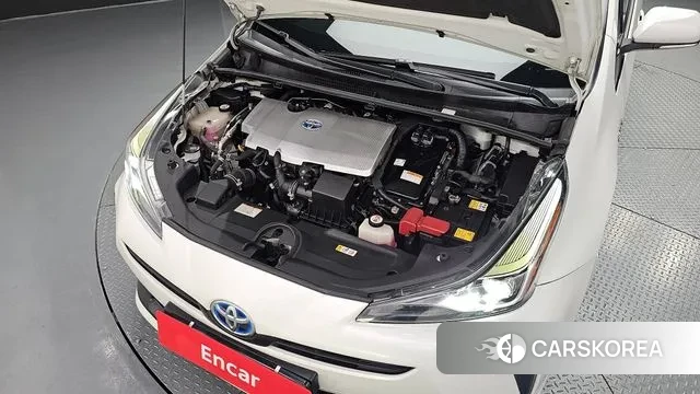 Toyota Prius 4th Generation id 3013454 из Кореи 16