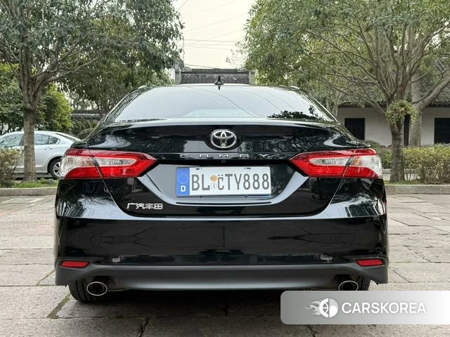 Toyota Camry id 4240437 из Китая 7