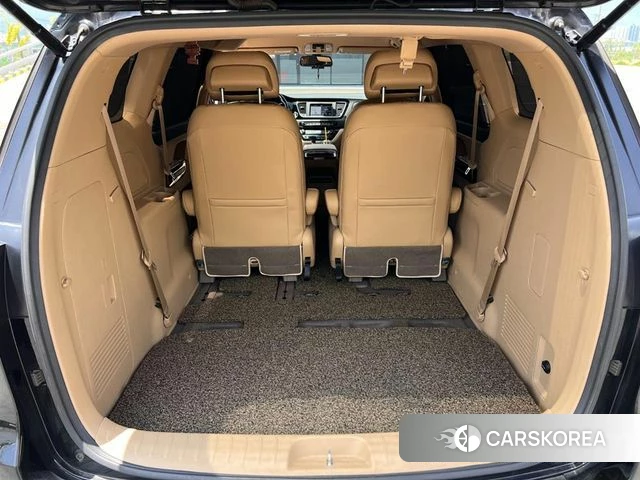 Kia All New Carnival id 4615461 из Кореи 16
