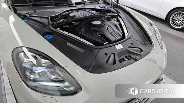 Porsche Panamera (971) id 3879467 из Кореи 16