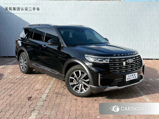 Ford Explorer 2023 Черный из Китая, фото 6