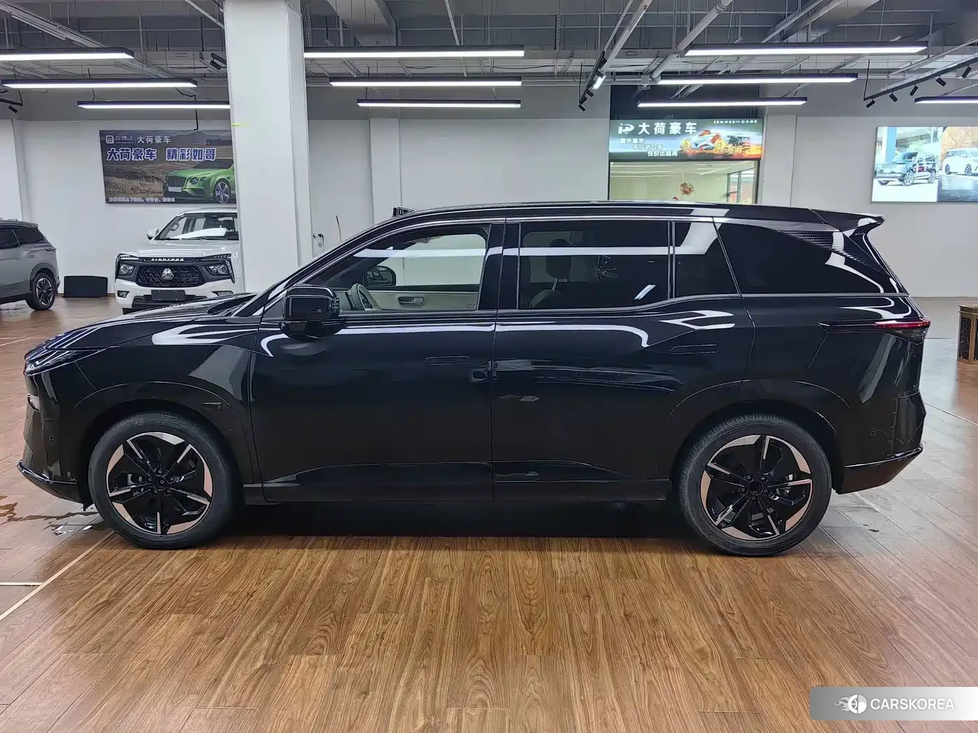 Toyota Platinum Wisdom 3X id 4654571 из Китая 16