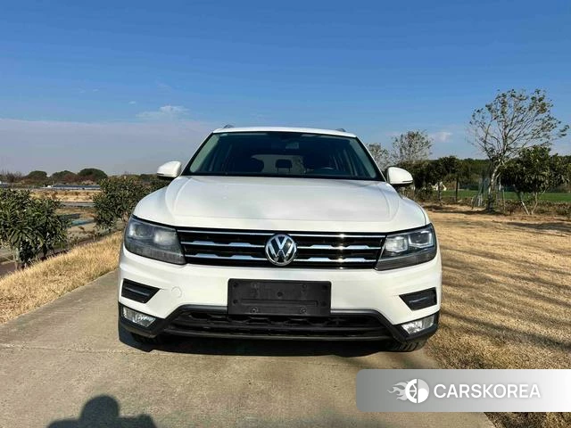 Volkswagen Tiguan L id 4241627 из Китая 9
