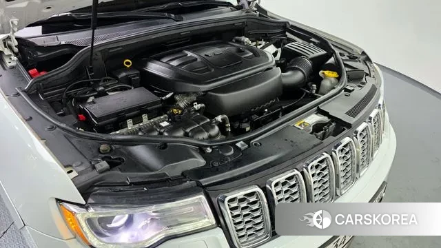 Jeep Grand Cherokee id 3582820 из Кореи 16