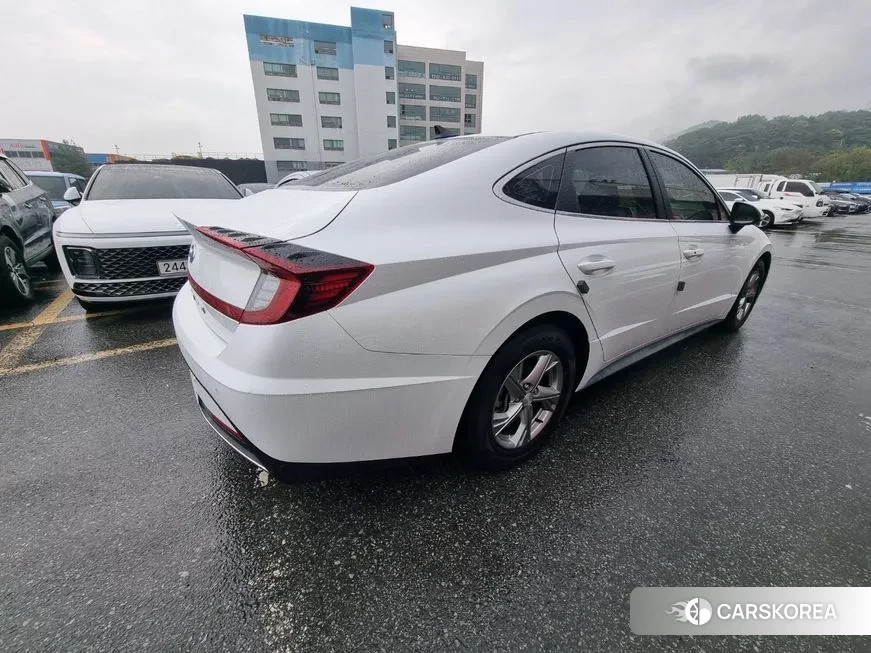 Hyundai Sonata (DN8) id 2088934 из Кореи 13