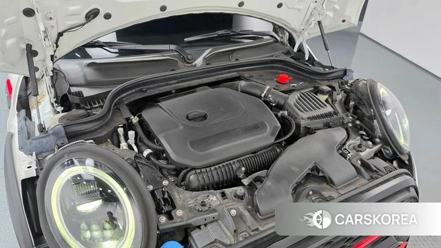 Mini Cooper S id 4692039 из Кореи 16