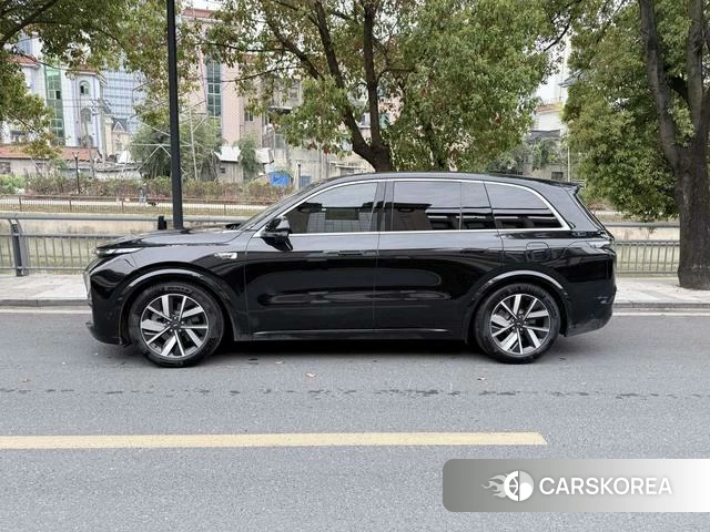 Ideal car Ideal L8 2024 Черный из Китая, фото 6