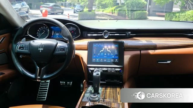 Maserati Quattroporte id 4652011 из Кореи 10