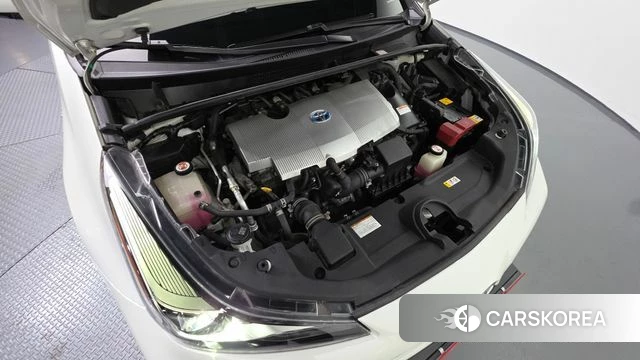 Toyota Prius 4th Generation id 4536222 из Кореи 16
