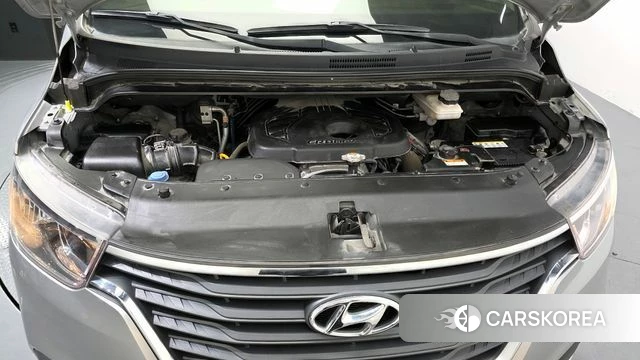 Hyundai The New Grand Starex id 3844277 из Кореи 16