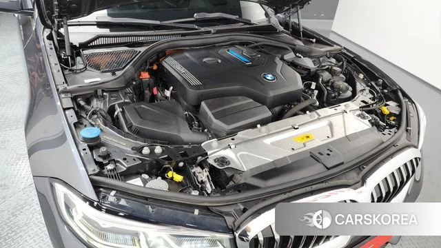 BMW 3 Series (G20) id 4604190 из Кореи 31