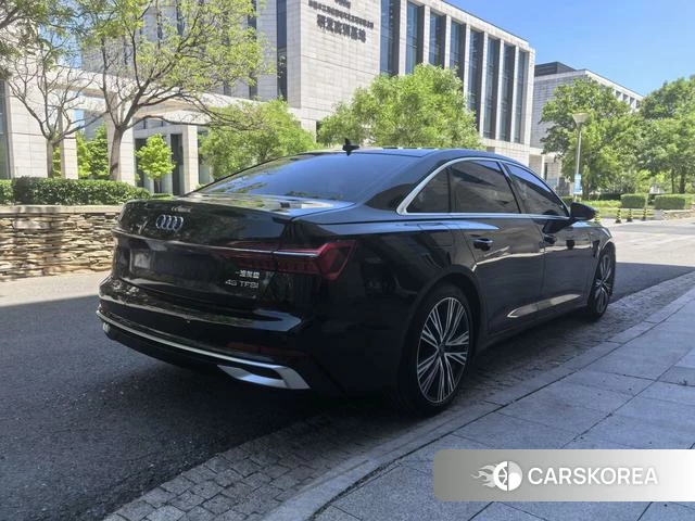 Audi A6L 2023 Черный из Китая, фото 6