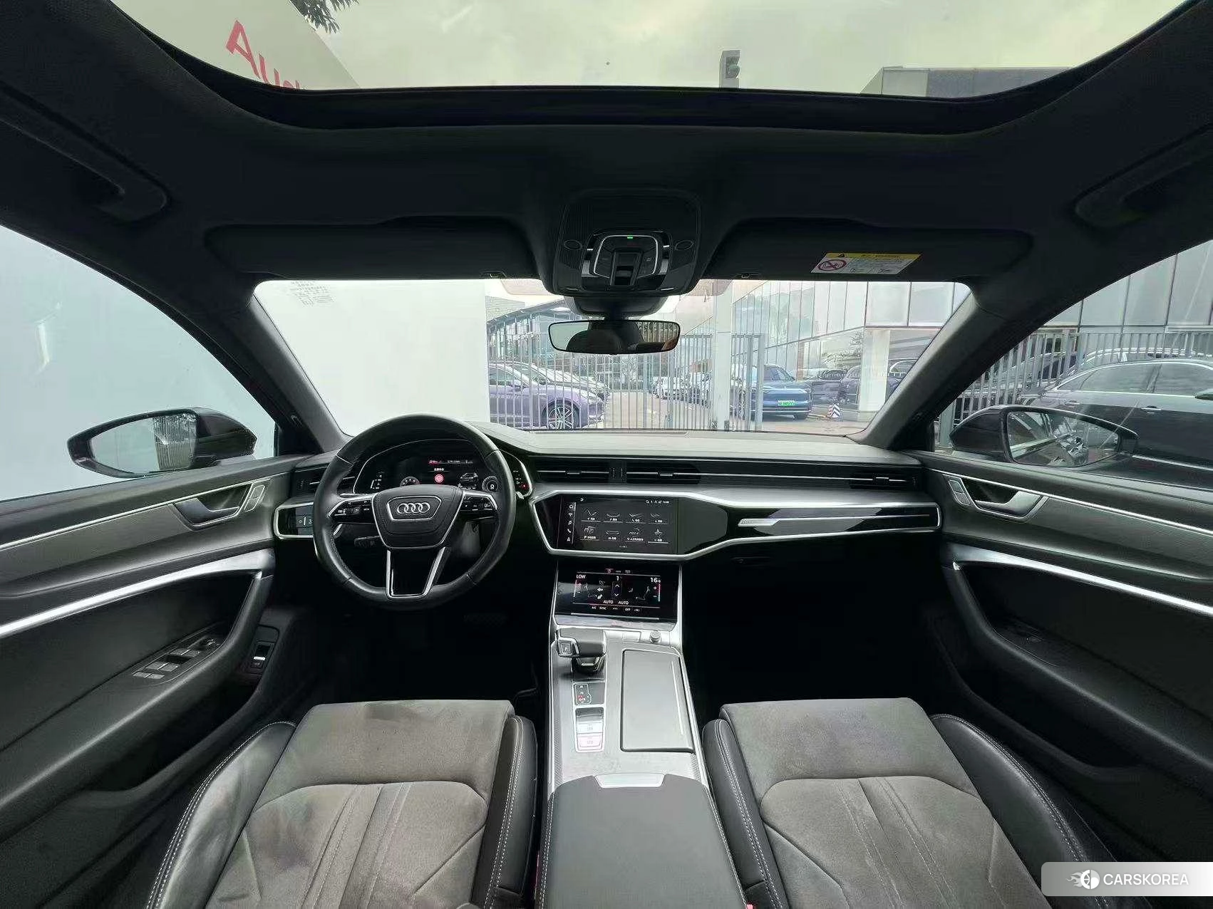 Audi A6L id 4454043 из Китая 18