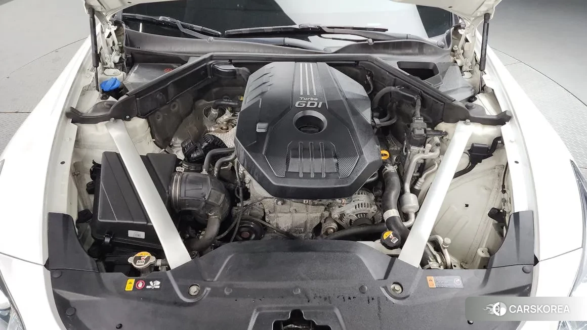 Kia Stinger id 2097308 из Кореи 16