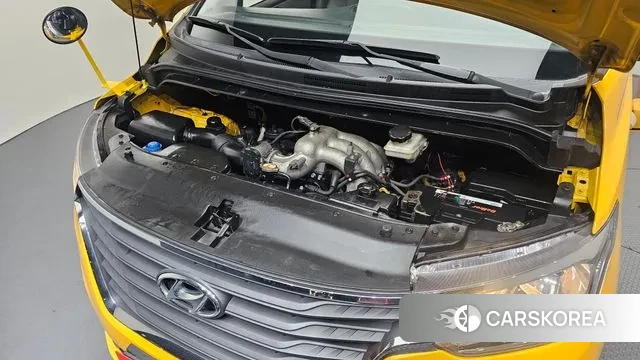 Hyundai The New Grand Starex id 3588385 из Кореи 16