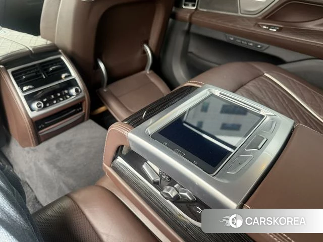 BMW 7 series id 4209342 из Китая 16