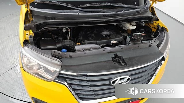 Hyundai The New Grand Starex id 3886096 из Кореи 16