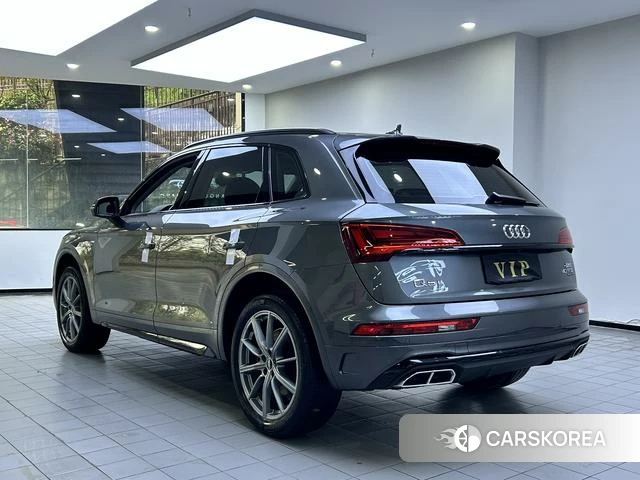 Audi Q5L id 4272434 из Китая 7