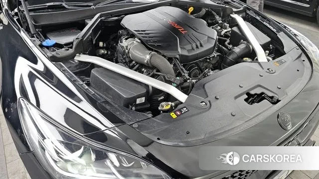 Kia Stinger id 3651848 из Кореи 16