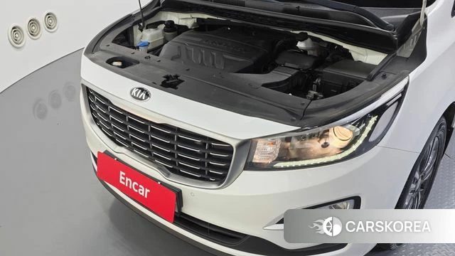 Kia The New Carnival id 4663010 из Кореи 16