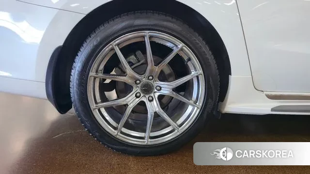 Kia The New Carnival id 3042322 из Кореи 16