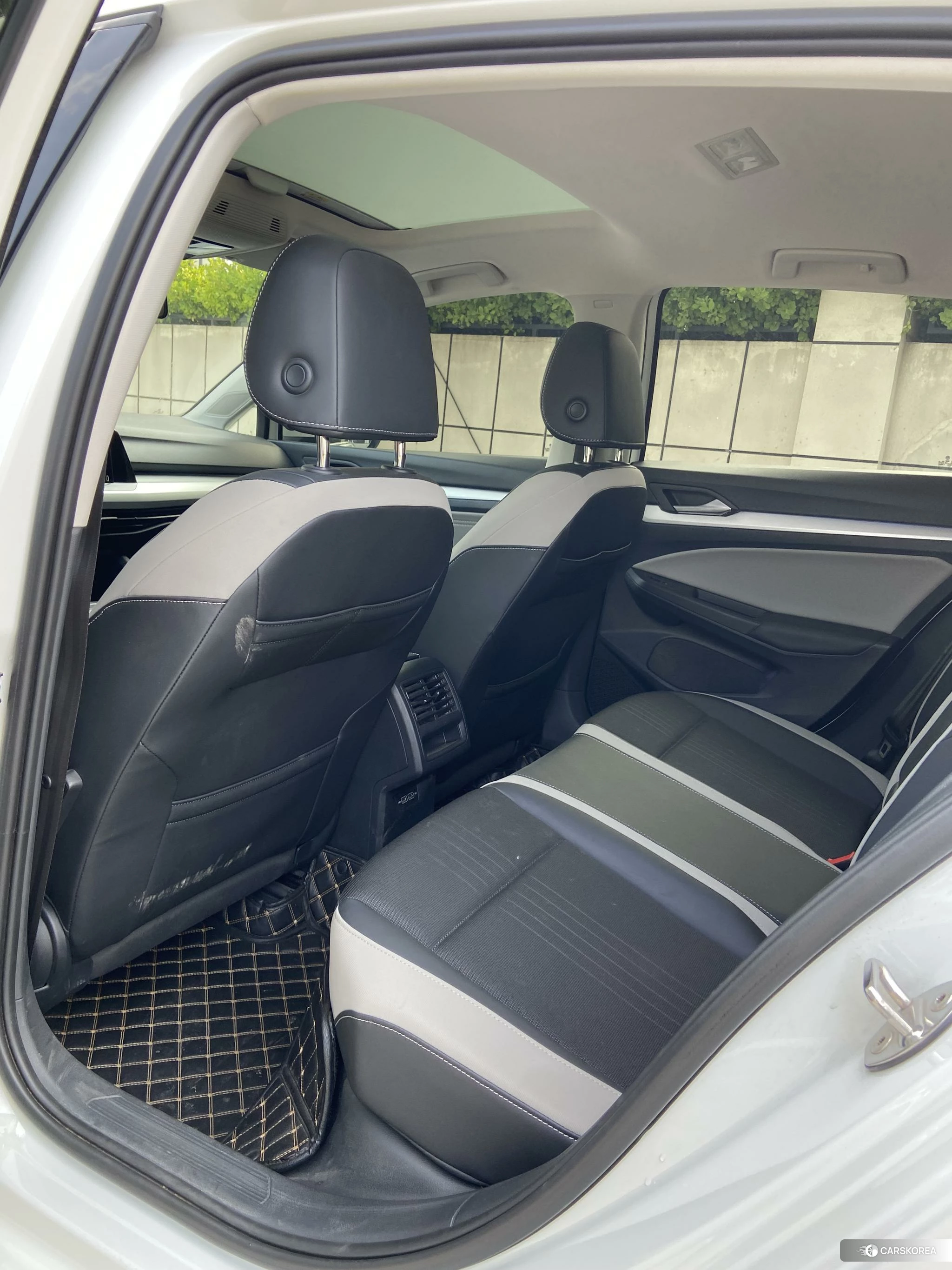 Volkswagen Golf 2021 Белый из Китая, фото 6
