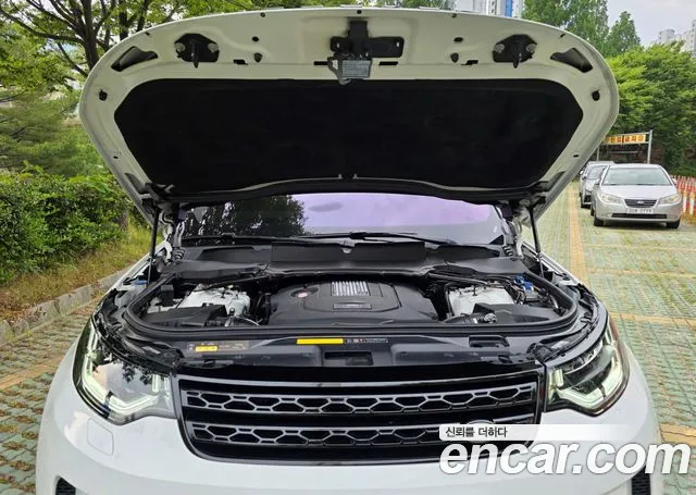 Land Rover Discovery 5 id 2821408 из Кореи 16