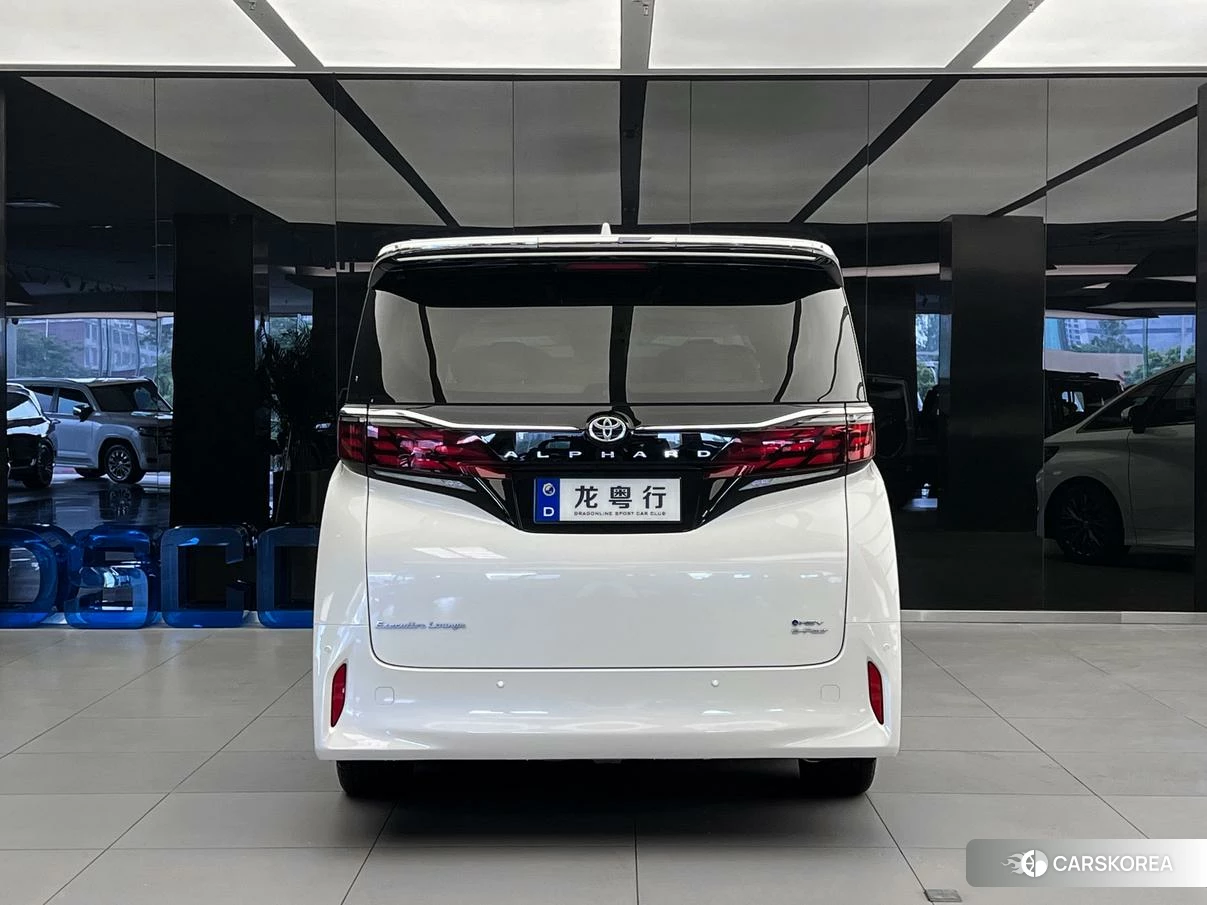 Toyota Elfa id 4493067 из Китая 12