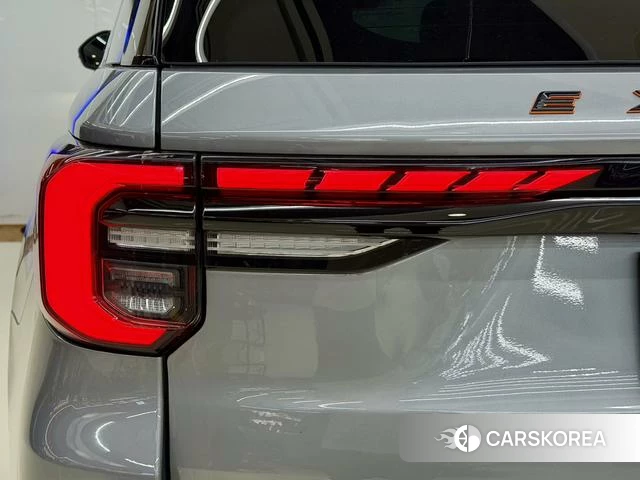 Ford Explorer id 3908550 из Китая 24