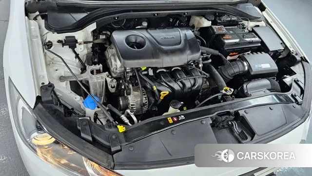 Hyundai Avante AD id 3500180 из Кореи 16