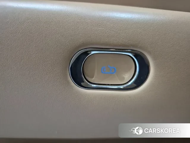 Genesis G90 (RS4) id 3472793 из Кореи 16