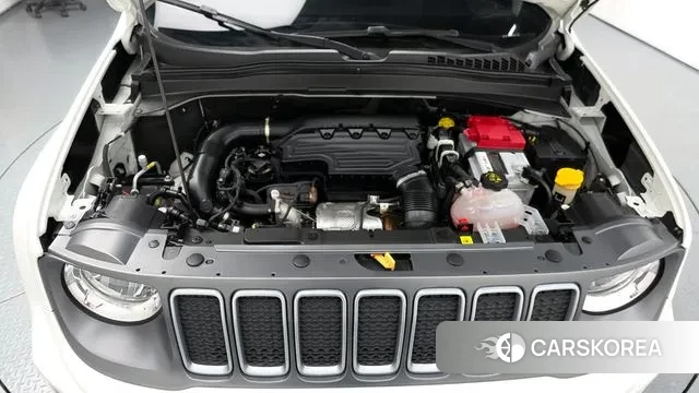 Jeep Renegade id 3555928 из Кореи 16