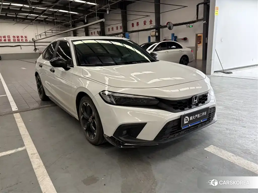 Honda Civic 2023 Белый из Китая, фото 6
