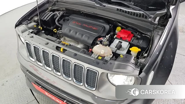 Jeep Renegade id 3692203 из Кореи 16