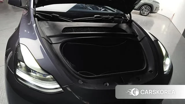 Tesla Model Y id 3596475 из Кореи 16