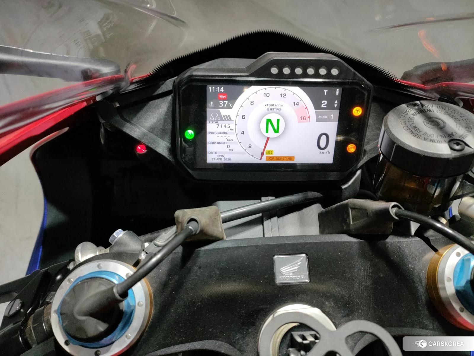 Honda CBR1000RR-R FIREBLADE SP id 4229627 из Японии 6