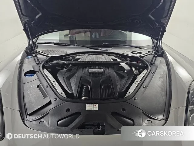 Porsche Panamera (971) id 3682374 из Кореи 16