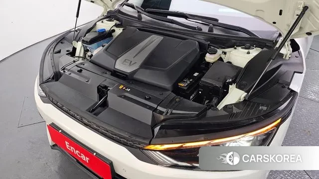 Kia EV6 id 3712285 из Кореи 16