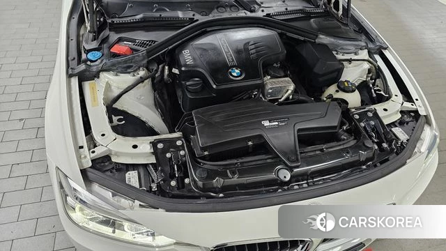 BMW 3 Series (F30) id 4520939 из Кореи 16