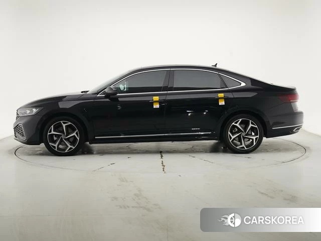 Volkswagen Passat id 4258660 из Китая 24
