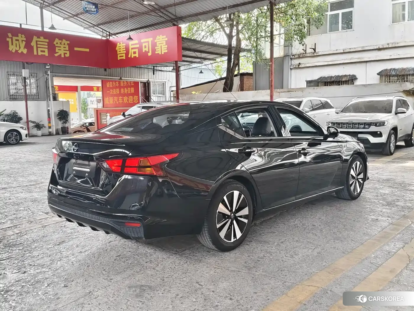 Nissan Altima id 4644648 из Китая 8
