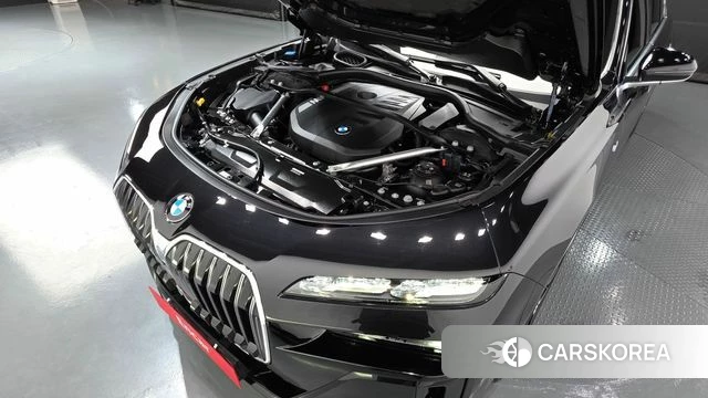 BMW 7 Series (G70) id 4533268 из Кореи 36