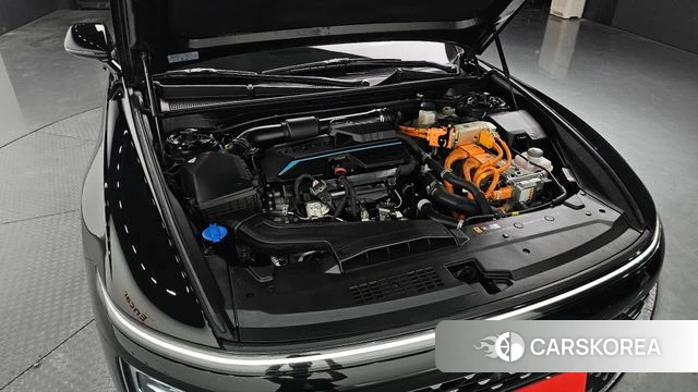 Hyundai Grandeur Hybrid (GN7) id 4201629 из Кореи 16