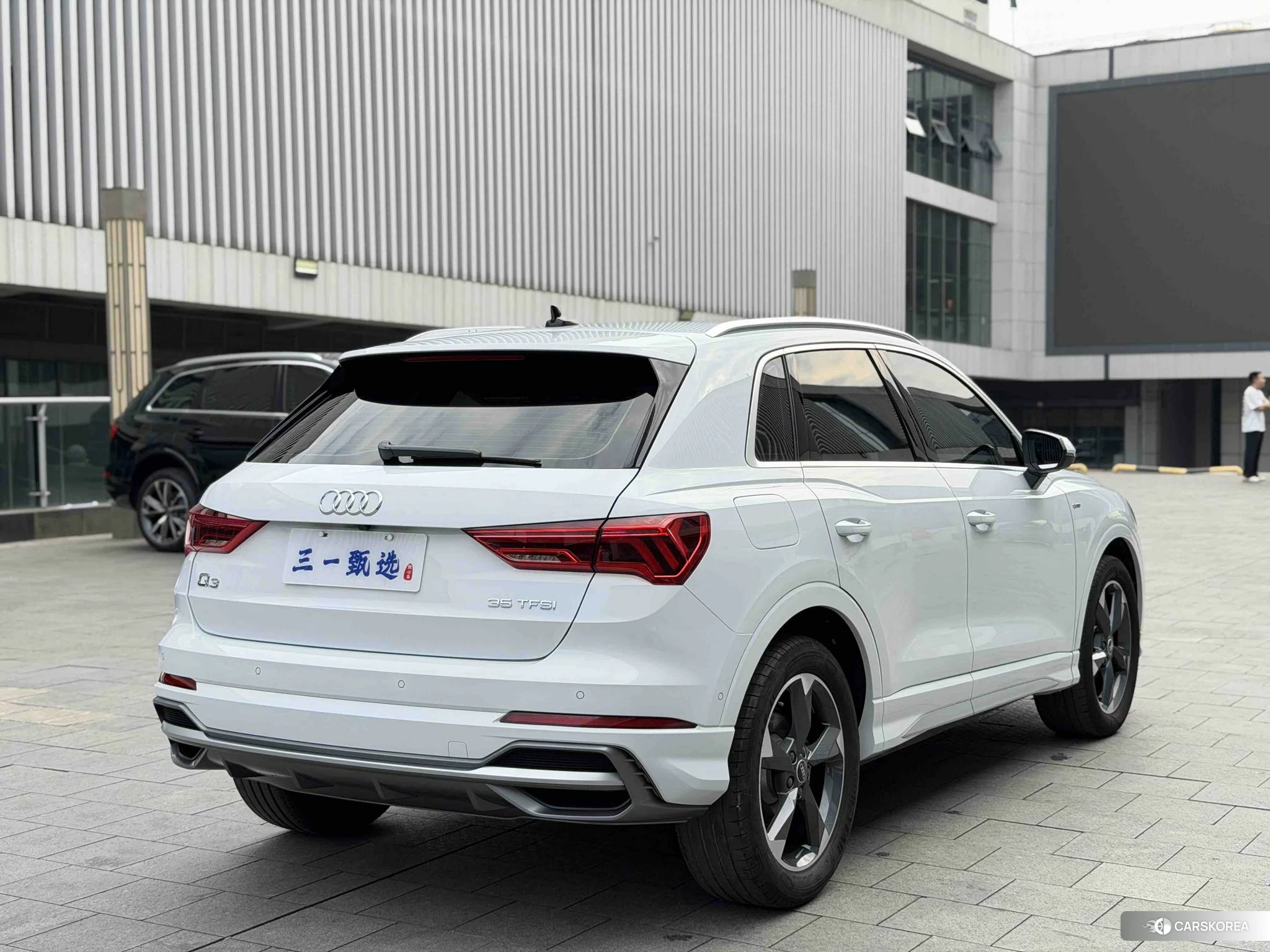 Audi Q3 id 4468011 из Китая 14