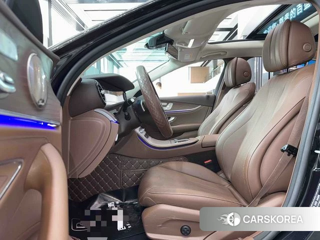 Mercedes-Benz E-class id 4333409 из Китая 9