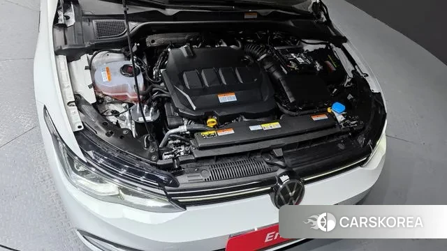 Volkswagen Golf 8th Generation id 3706622 из Кореи 16