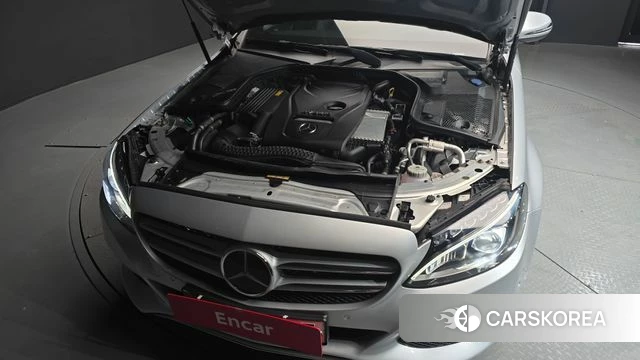 Mercedes-Benz C-Class W205 id 4232914 из Кореи 16
