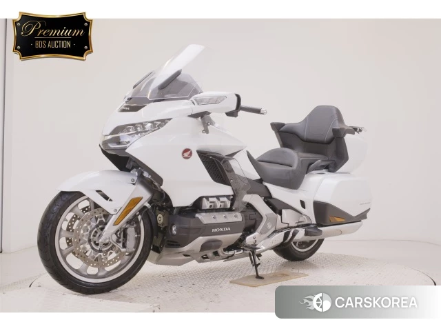 Проданный Honda GL1800 TOUR DCT 2020 из Японии, фото 3